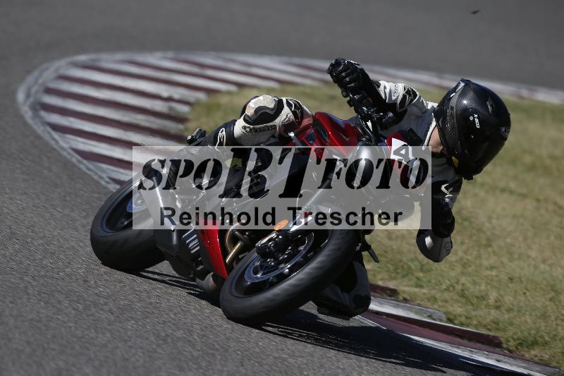 /12 30.04.2026  Speer Racing ADR/Gruppe gruen/44